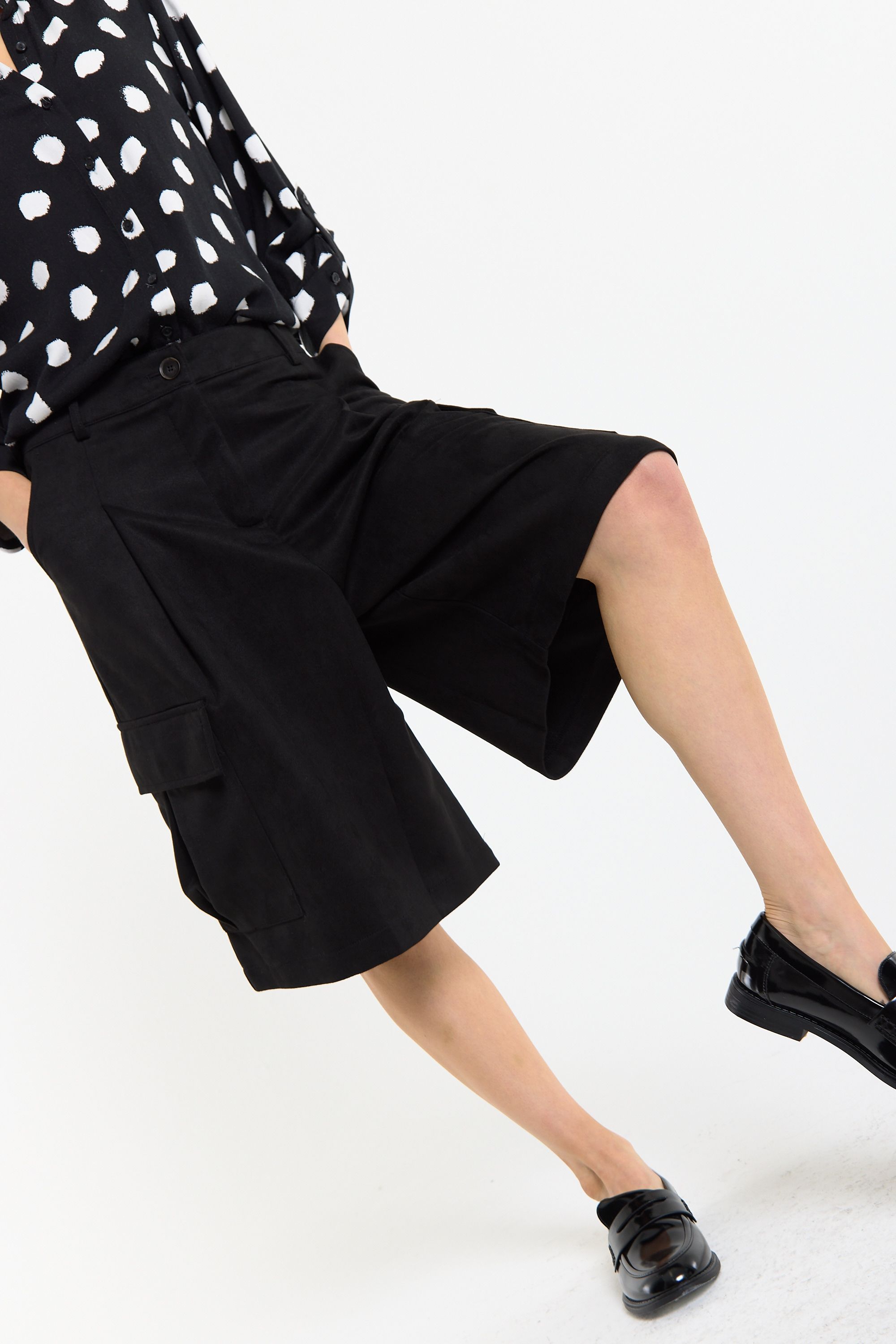 House of Holland Black Cargo Bermuda Shorts