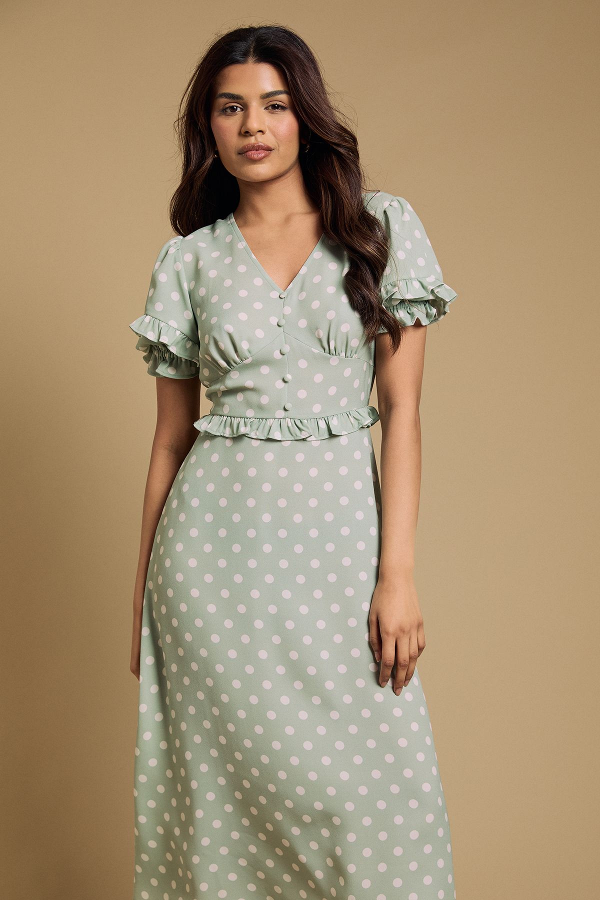Dorothy Perkins Petite Ruffle Detail Midaxi Dress