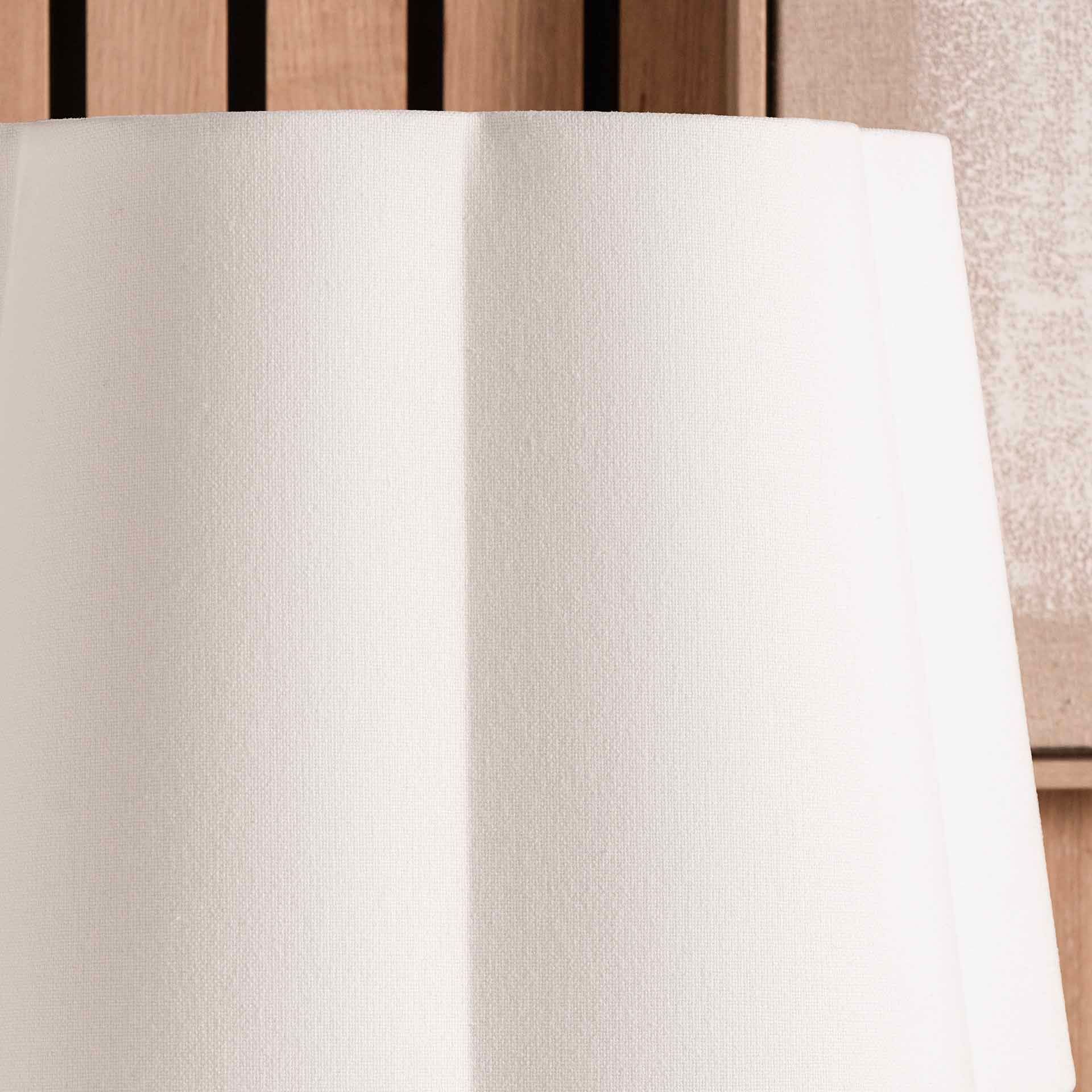 Ruma White Handloom Tapered Scalloped Lampshade for Table Lamps