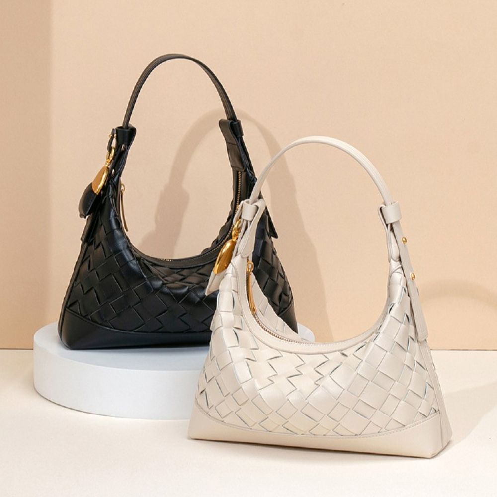PEACH ACCESSORIES Woven Texture Hobo Bag with Heart Detail