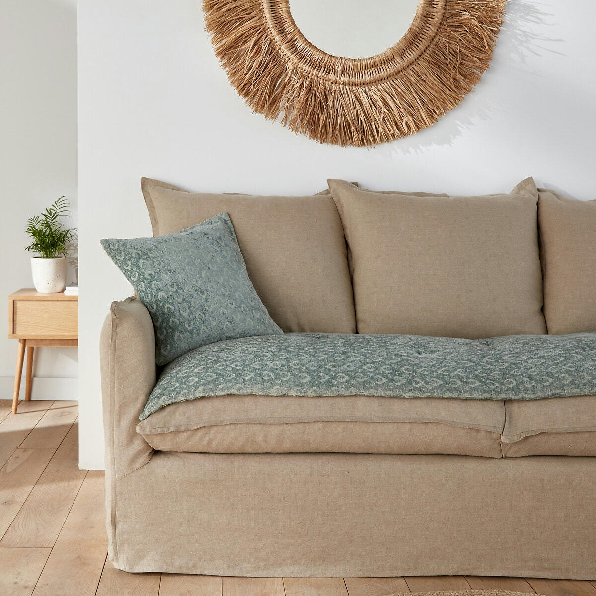 Matelas d'assise en velours, Nour