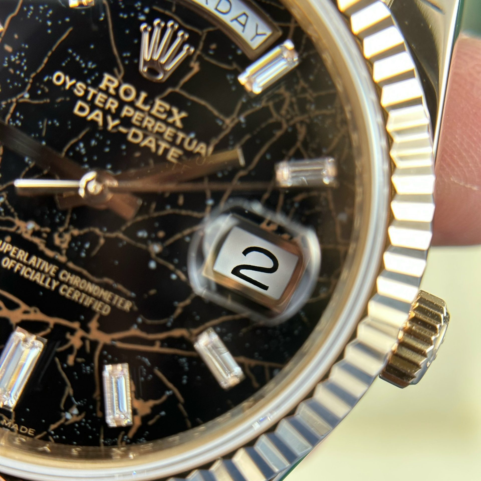 Rolex Day-Date 228235 RG Plated Eisenkiesel Dial CZ Diamonds 40mm Super Clone