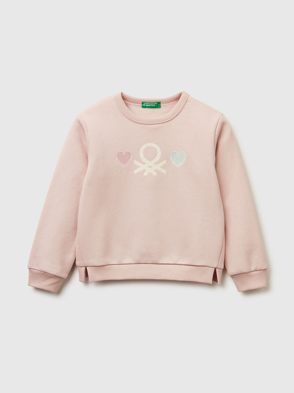 Pullover sweatshirt with glittery print