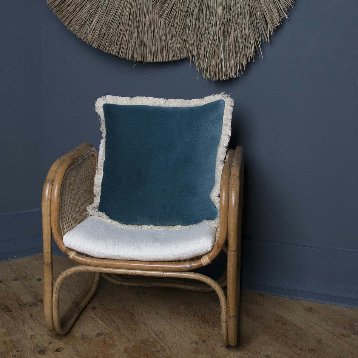 BUDAPEST - Housse de coussin velours de coton  50x50 bleu peacock