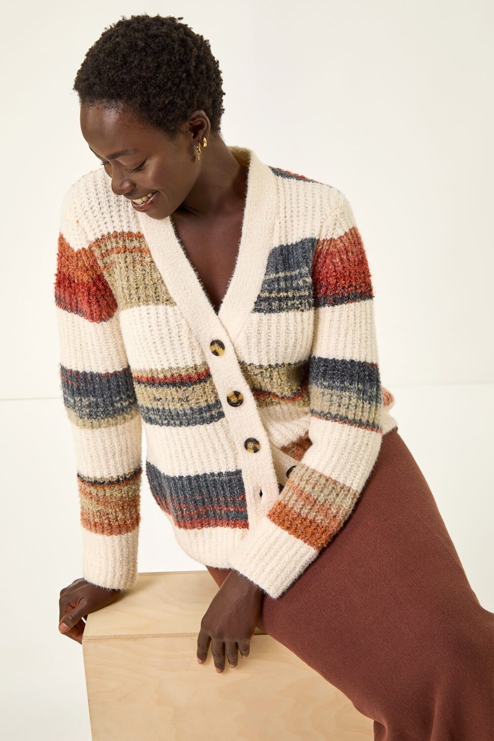 Roman Stripe Buttoned Knit Cardigan