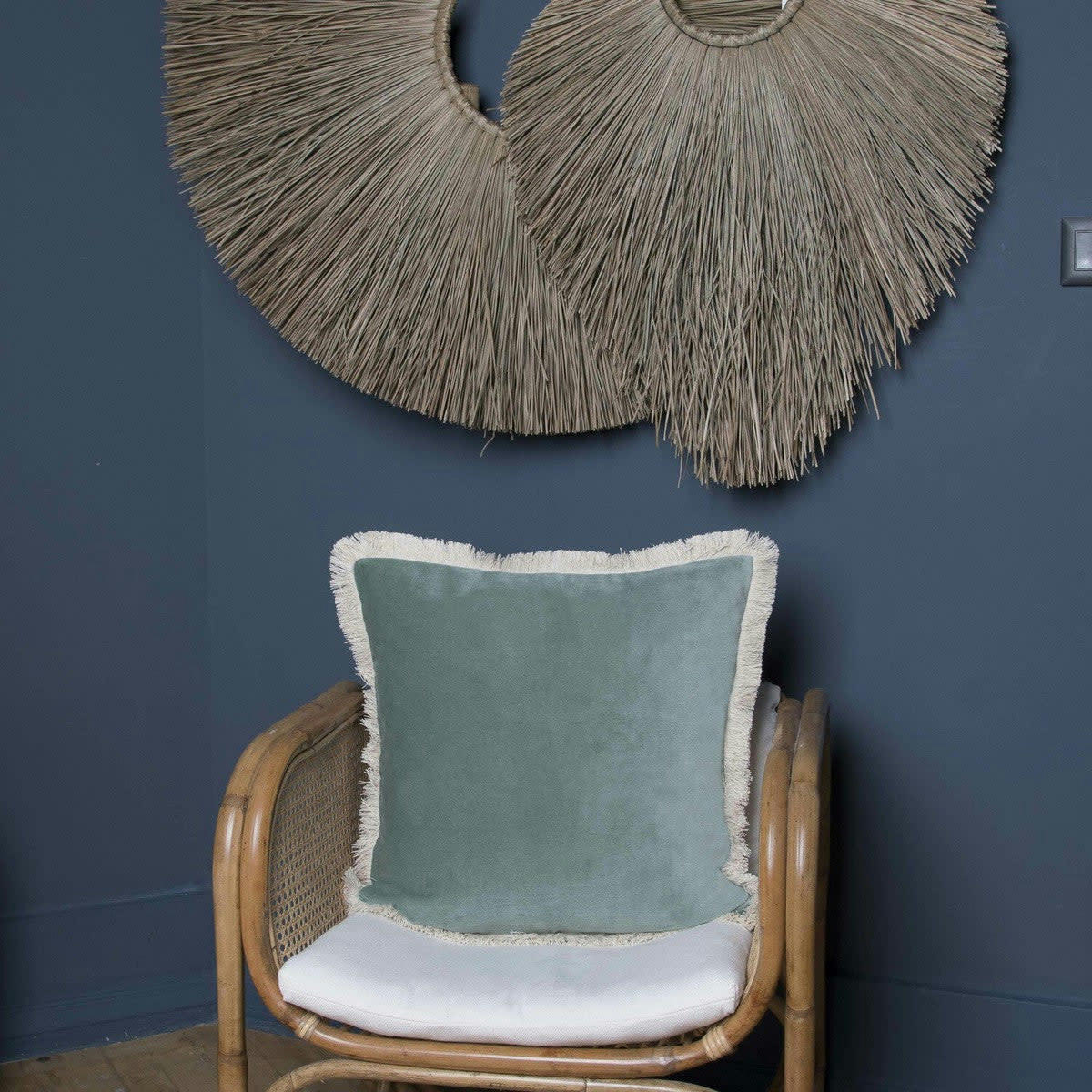 BUDAPEST - Housse de coussin velours de coton  50x50 vert sauge