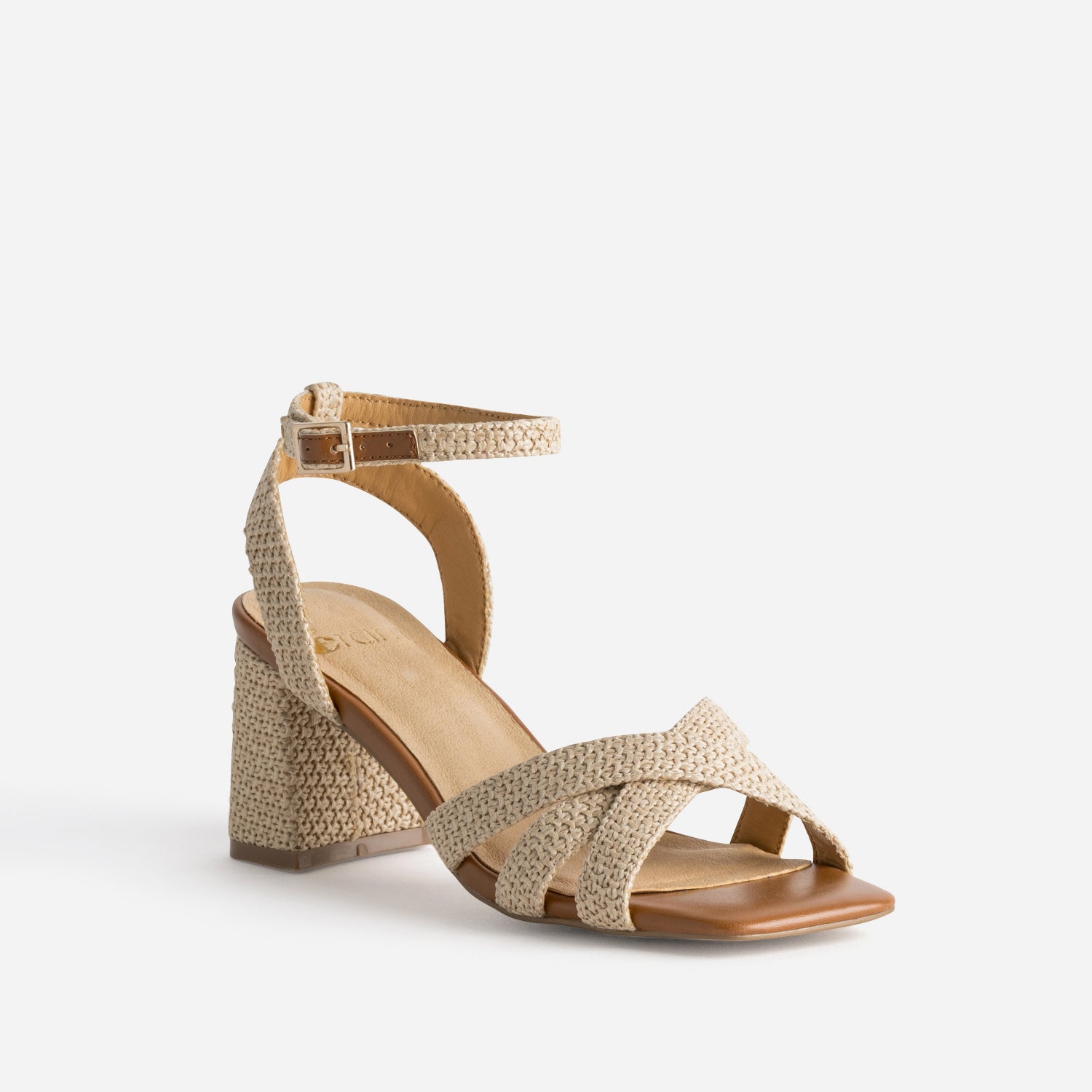 Sandale beige tressé à talon