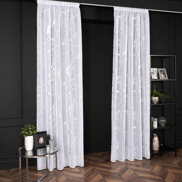 Firana na taśmie 140x250 cm biała ze srebrnym wzorem Marma salon