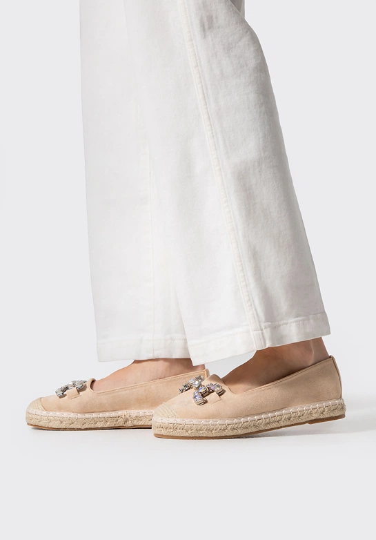 Damskie espadryle z biżuteryjną ozdobą jasny beż