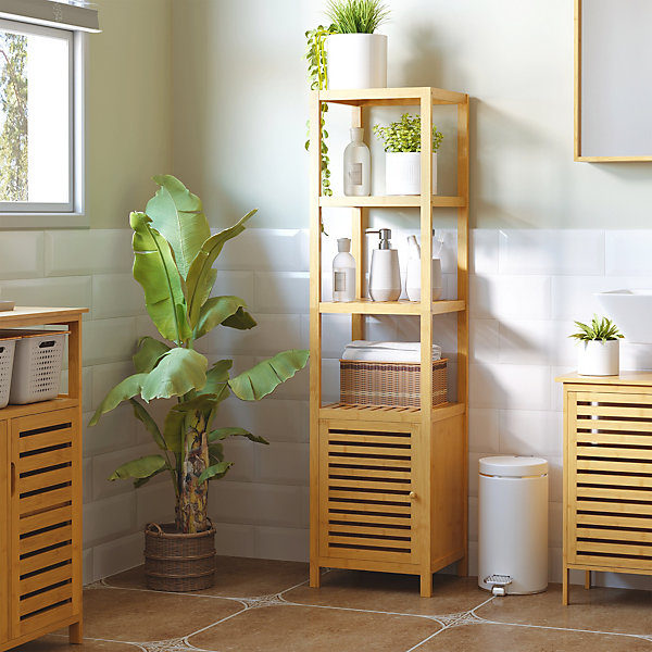 Meuble de salle de bain en bambou naturel avec 3 compartiments ouverts, dimensions 36 x 33 x 140 cm pour un rangement optimal.
