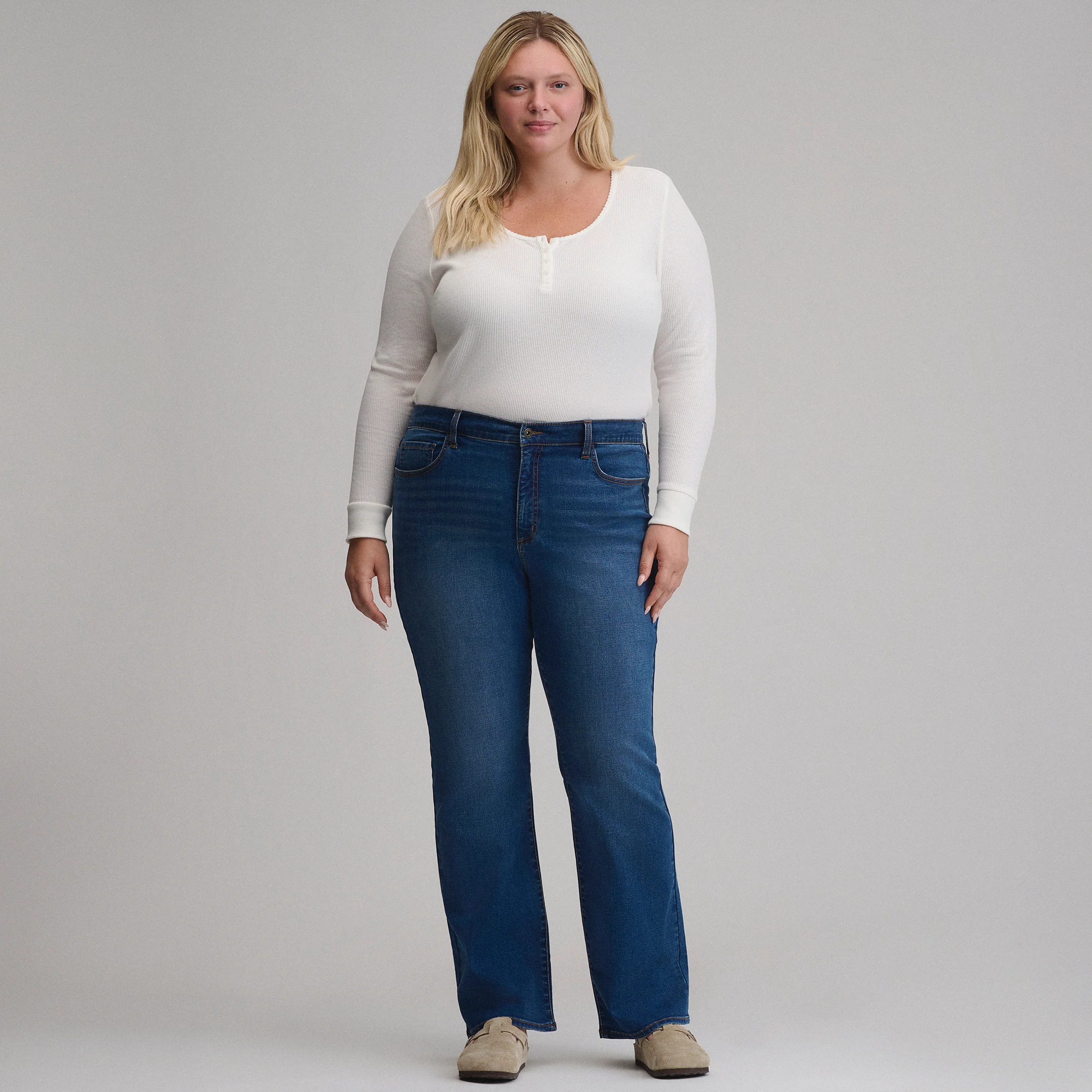 Women's Venture Stretch High-Rise Bootcut Jeans