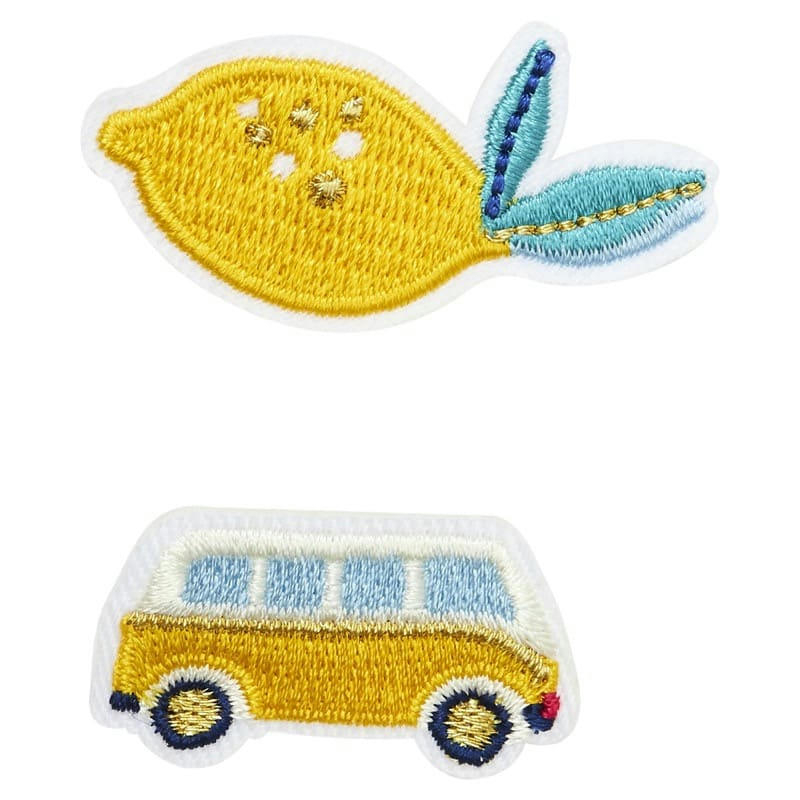 - Broche brodée citron