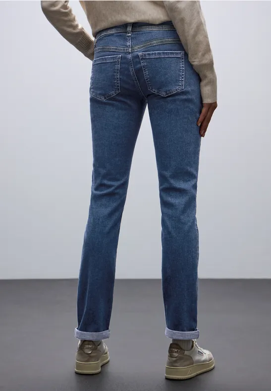 Low Waist Jeans