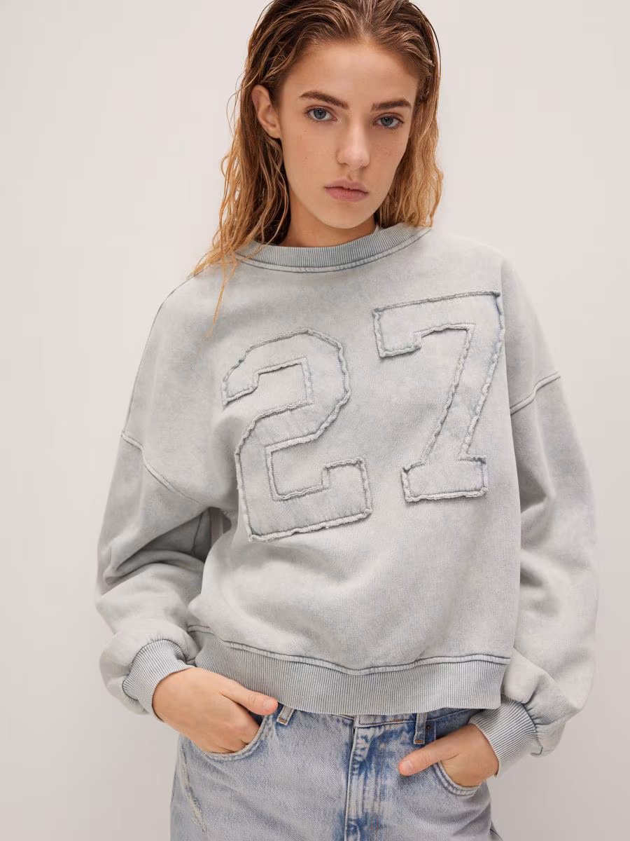 Sweatshirt With Wash Effect