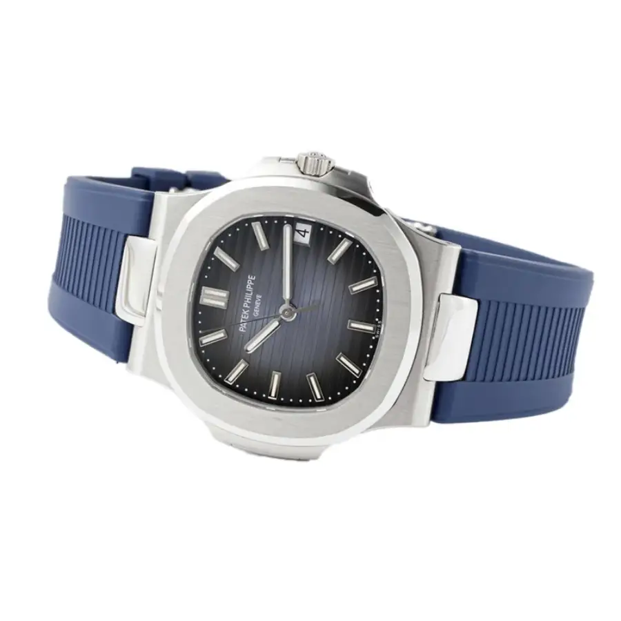 Patek Philippe – Aquanaut –  Rubber Strap – Nautilus – Blue