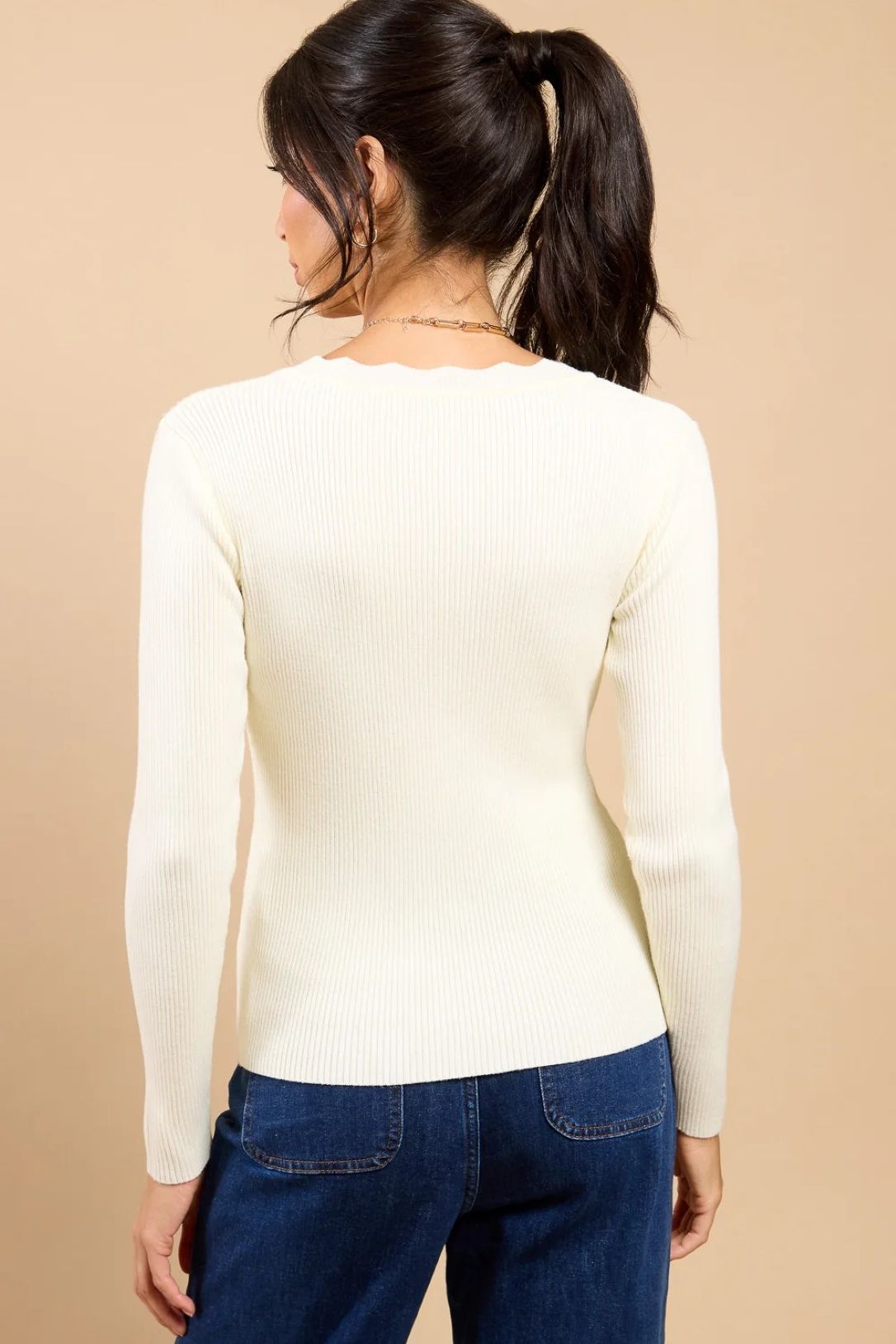 Little Mistress White Scallop Knit Cardigan