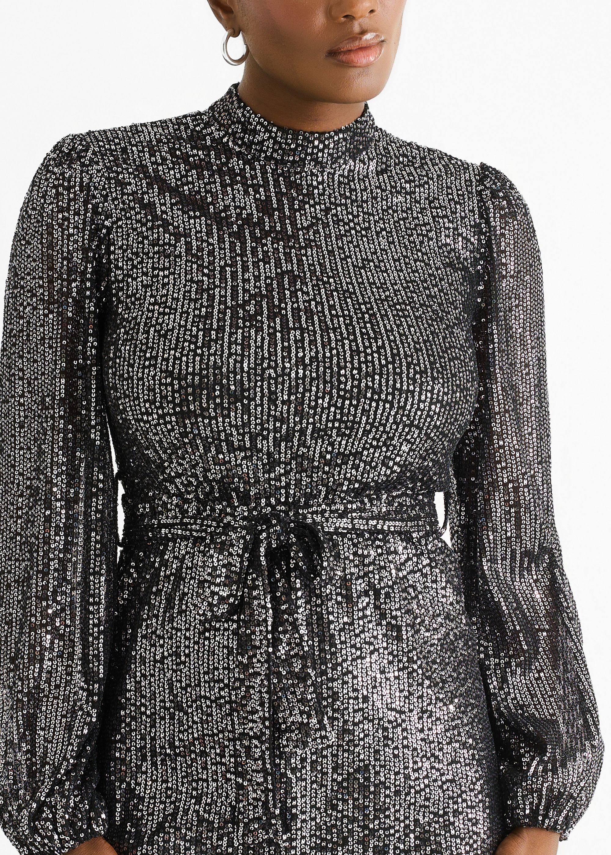Gini London Black High Neck Long Sleeves Belted Sequin Dress