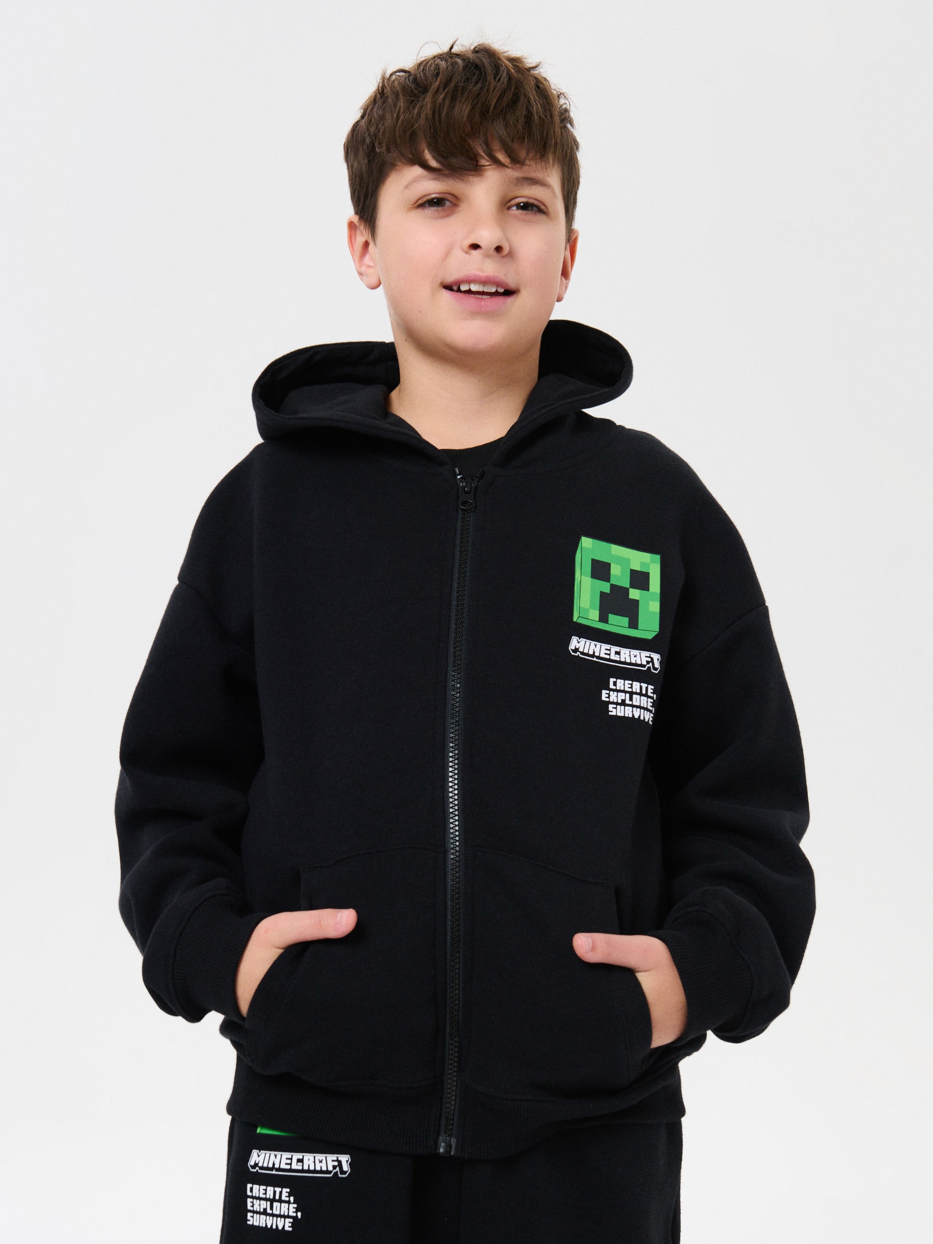Rozpinana bluza z kapturem z nadrukiem ma plecach Minecraft