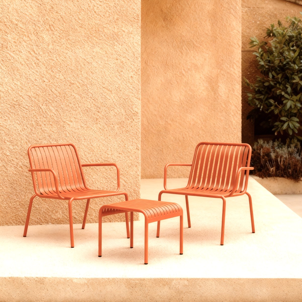 Tikamoon - 2-zits tuinsets van oranje metaal Gaby