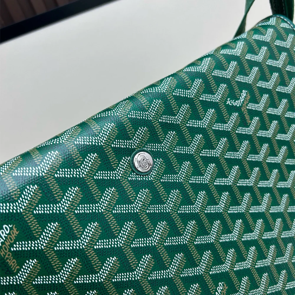 Goyardine Capetien Messenger Bag Green