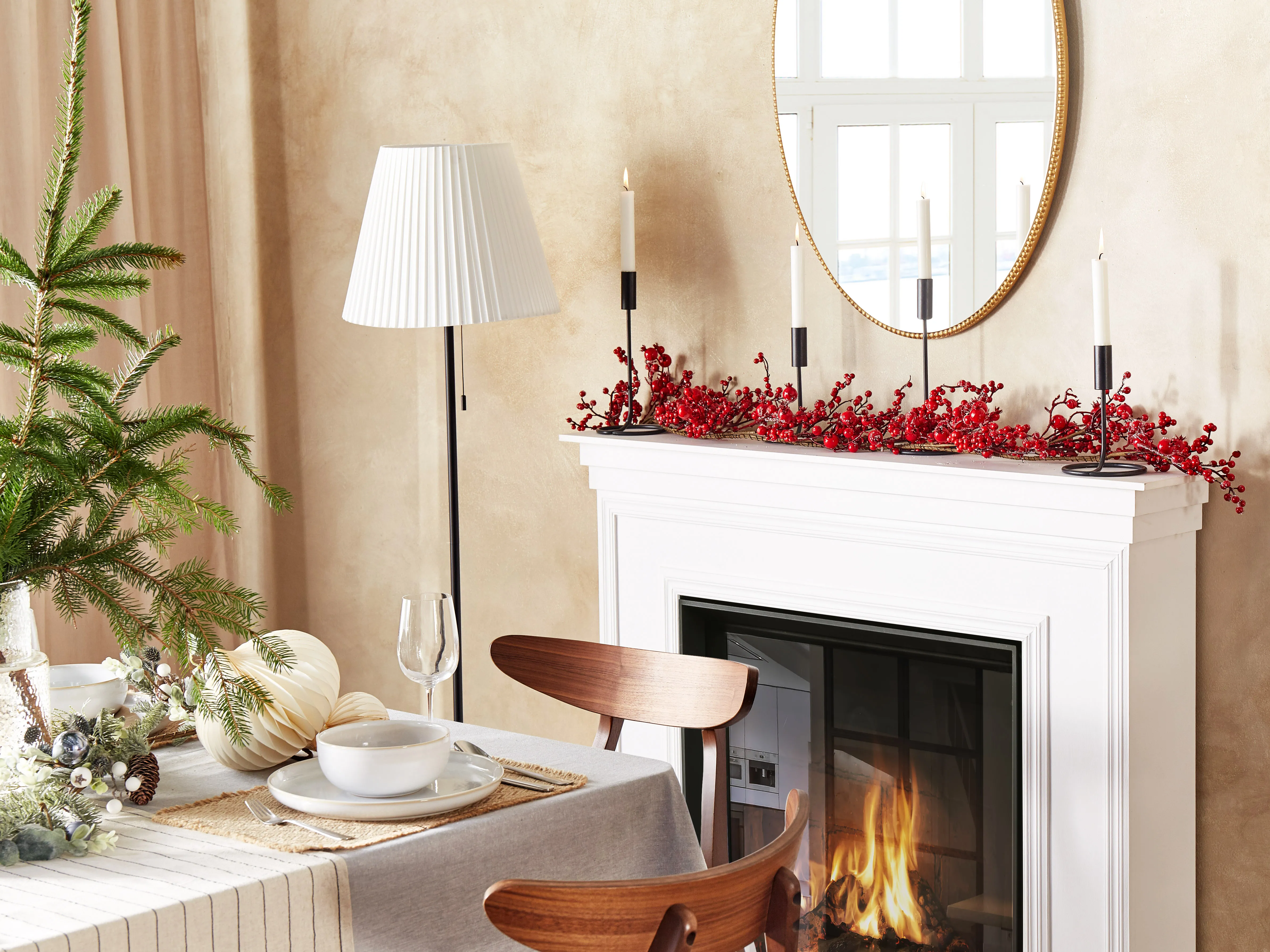 Christmas Garland TARIFA 150 cm Red