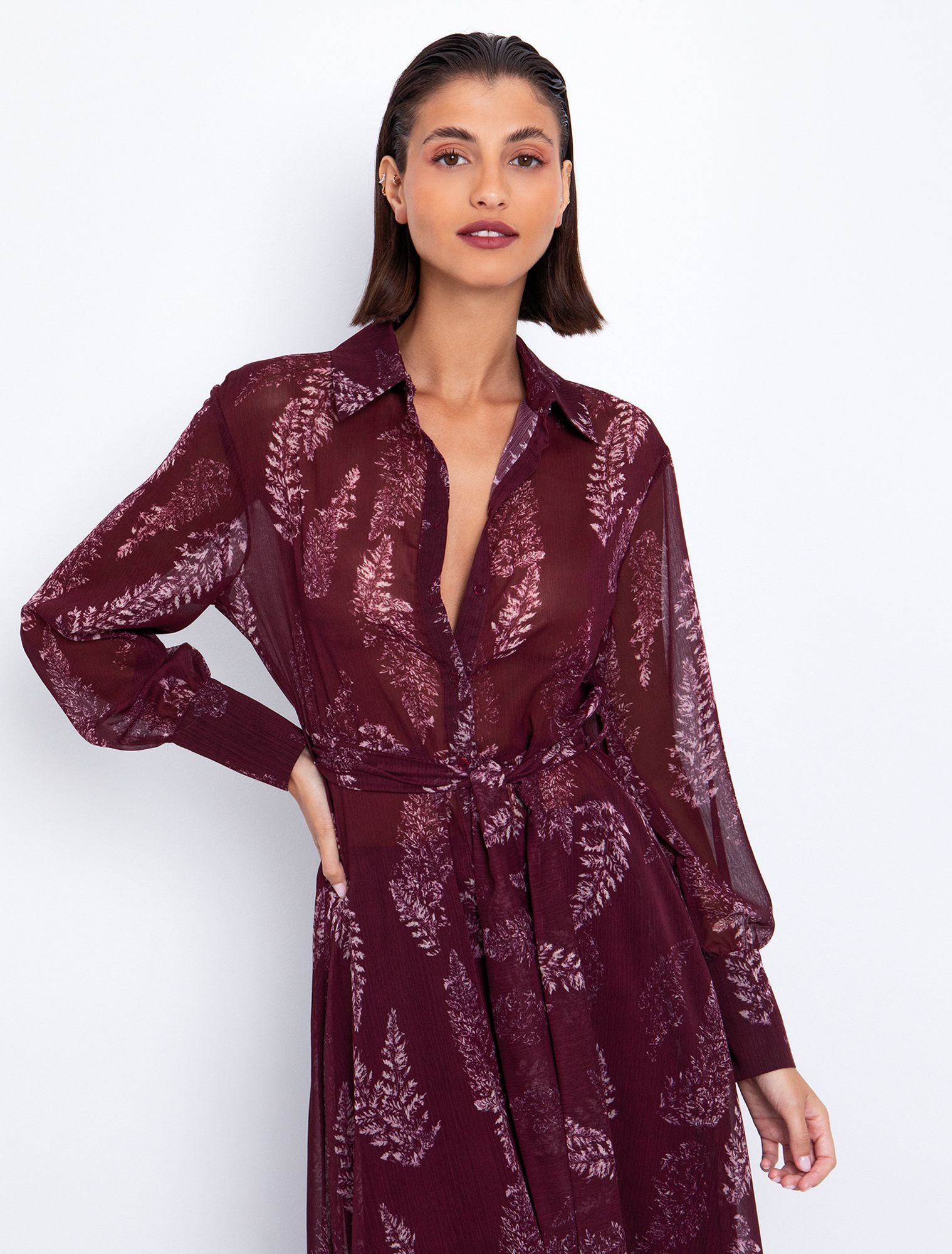 Σεμιζιέ φόρεμα με τύπωμα φύλλα