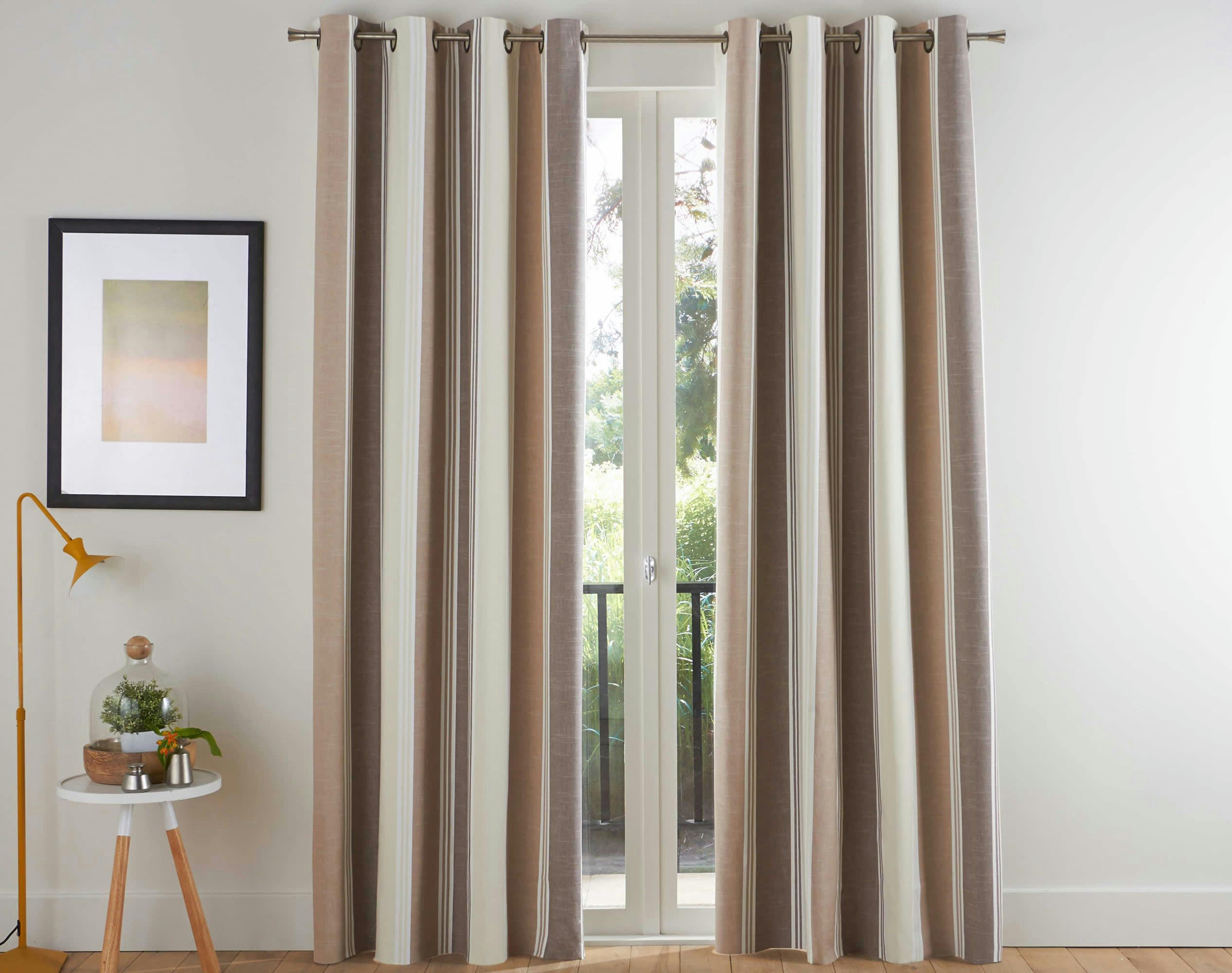 ALPS - Rideau à l'unité monté sur œillet 135x260 en coton beige