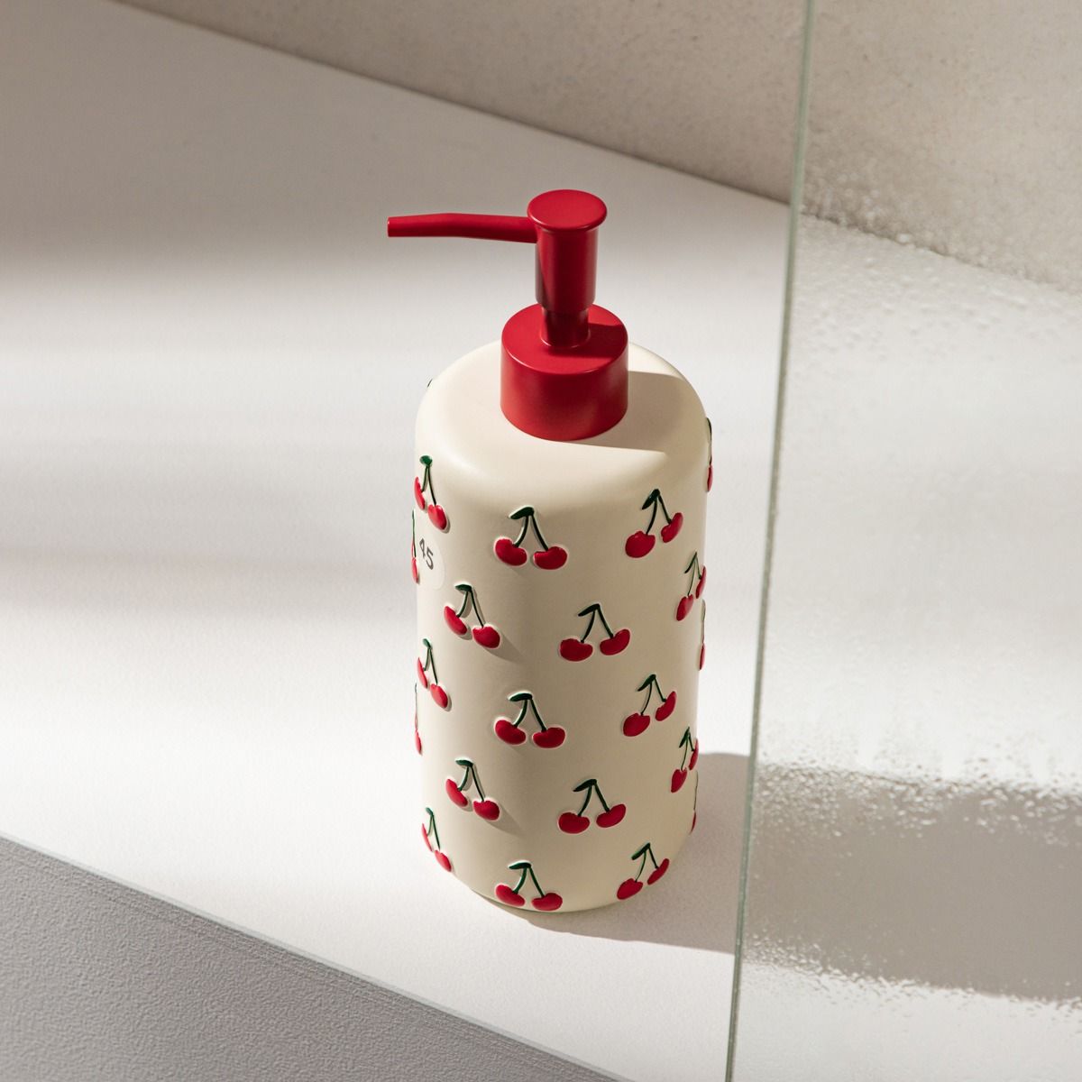 Dozownik CHERRINE w wisienki 7,8x21 cm