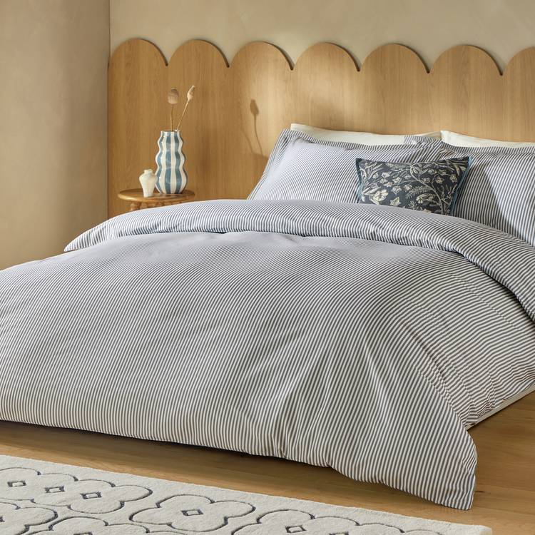 Habitat Cotton Oxford Edge Stripe Grey Bedding Set - Single