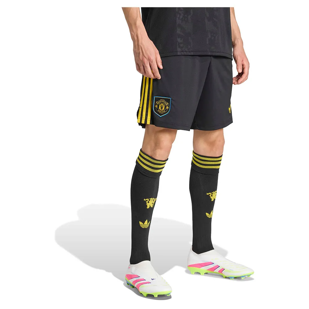 adidas Manchester United 25/26 Third shorts