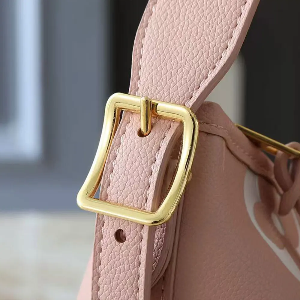 Louis Vuitton M14209 CarryAll PM