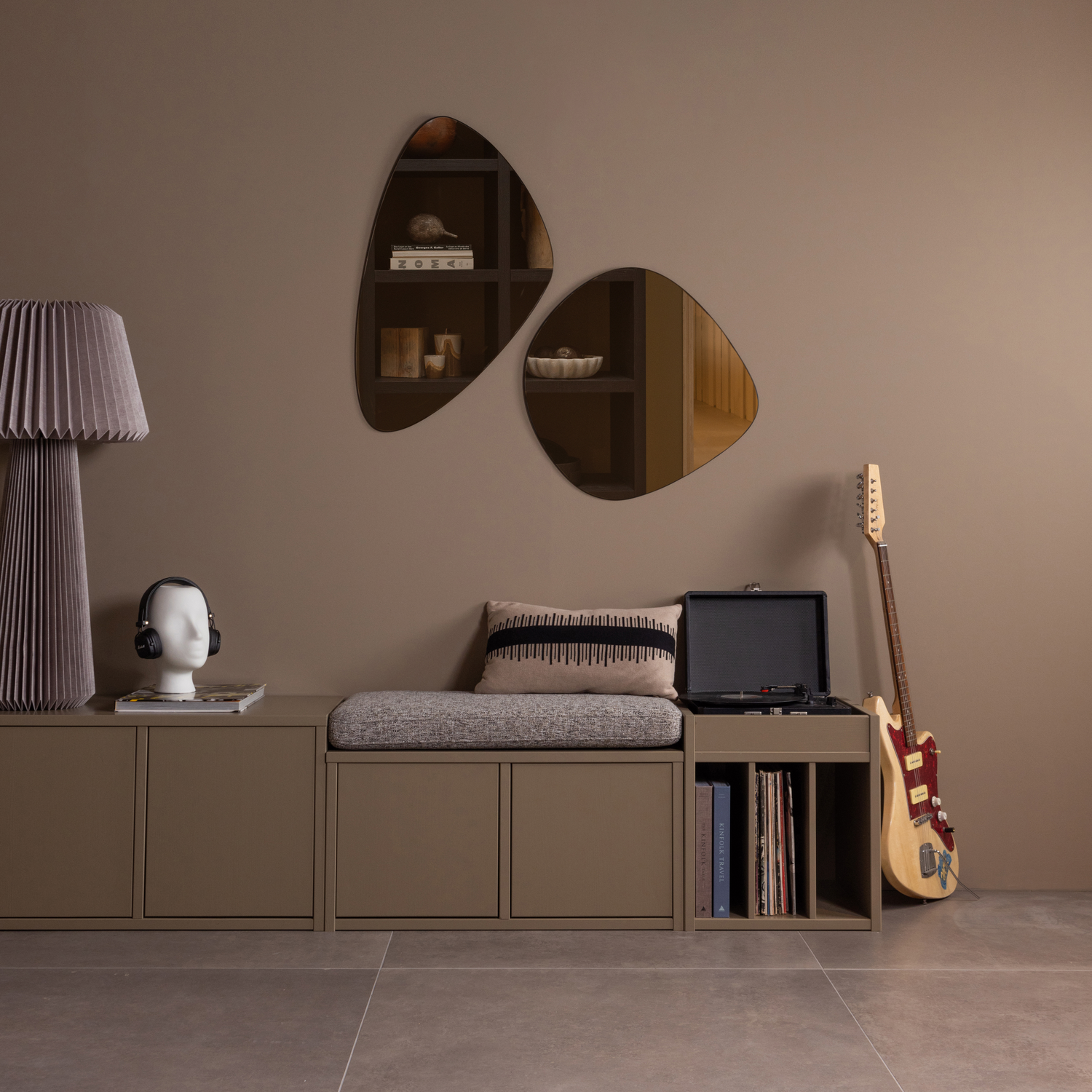 WOOOD Turner Opbergbank Incl. Kussen- Grenen - Mud - 47x80x44