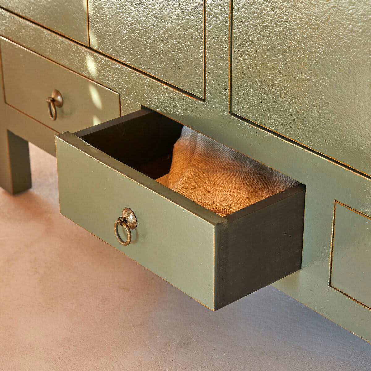 QING - Armoire en pin