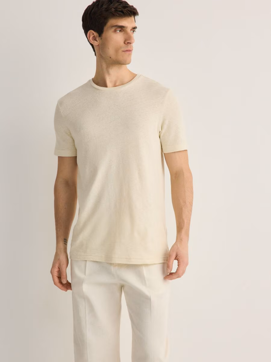 Regular Fit T-Shirt With Linen Blend