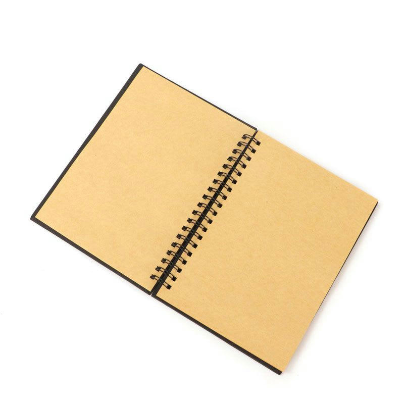 KRAFT - Carnet noir à spirales et pages kraft 24 x 19 x 1,5 cm