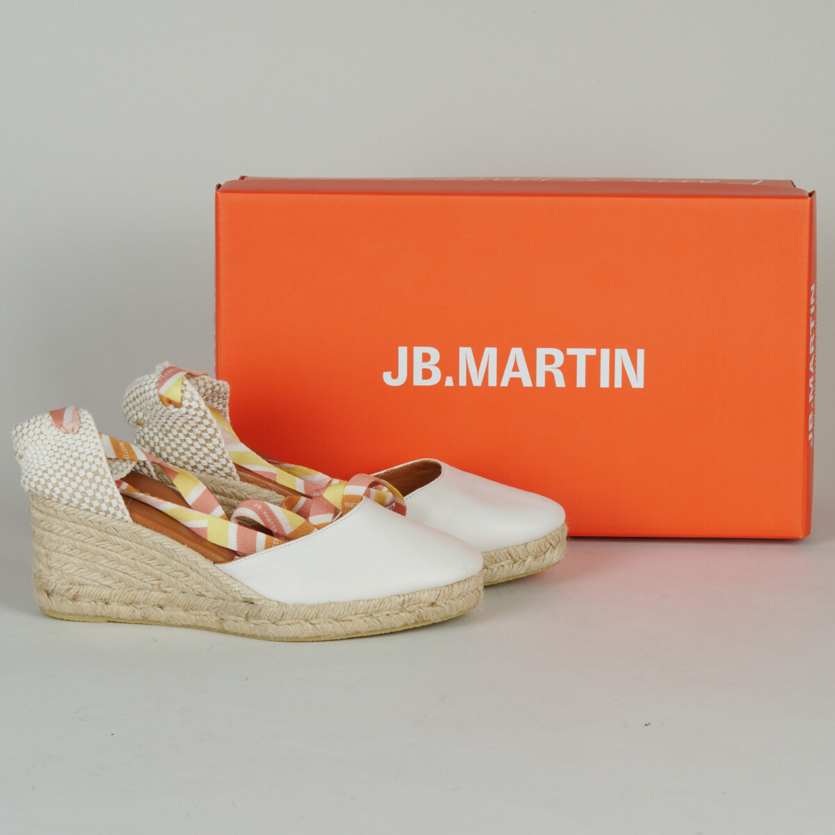 JB Martin - IRMA - White