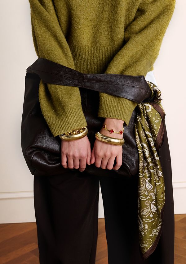 Manfield Groen sjaaltje met bruin en witte details