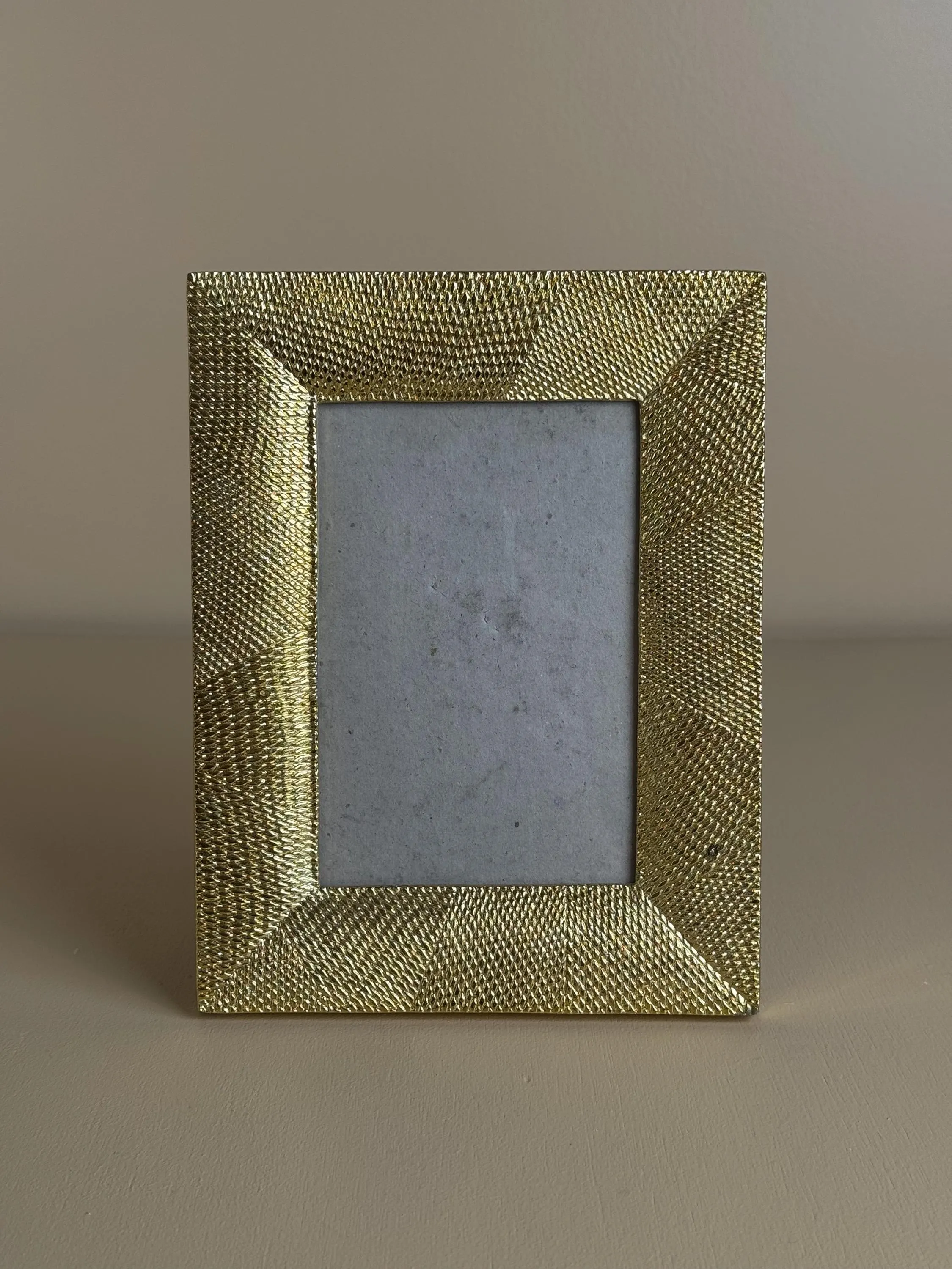 Vintage Gold Textured Tabletop Picture Frame