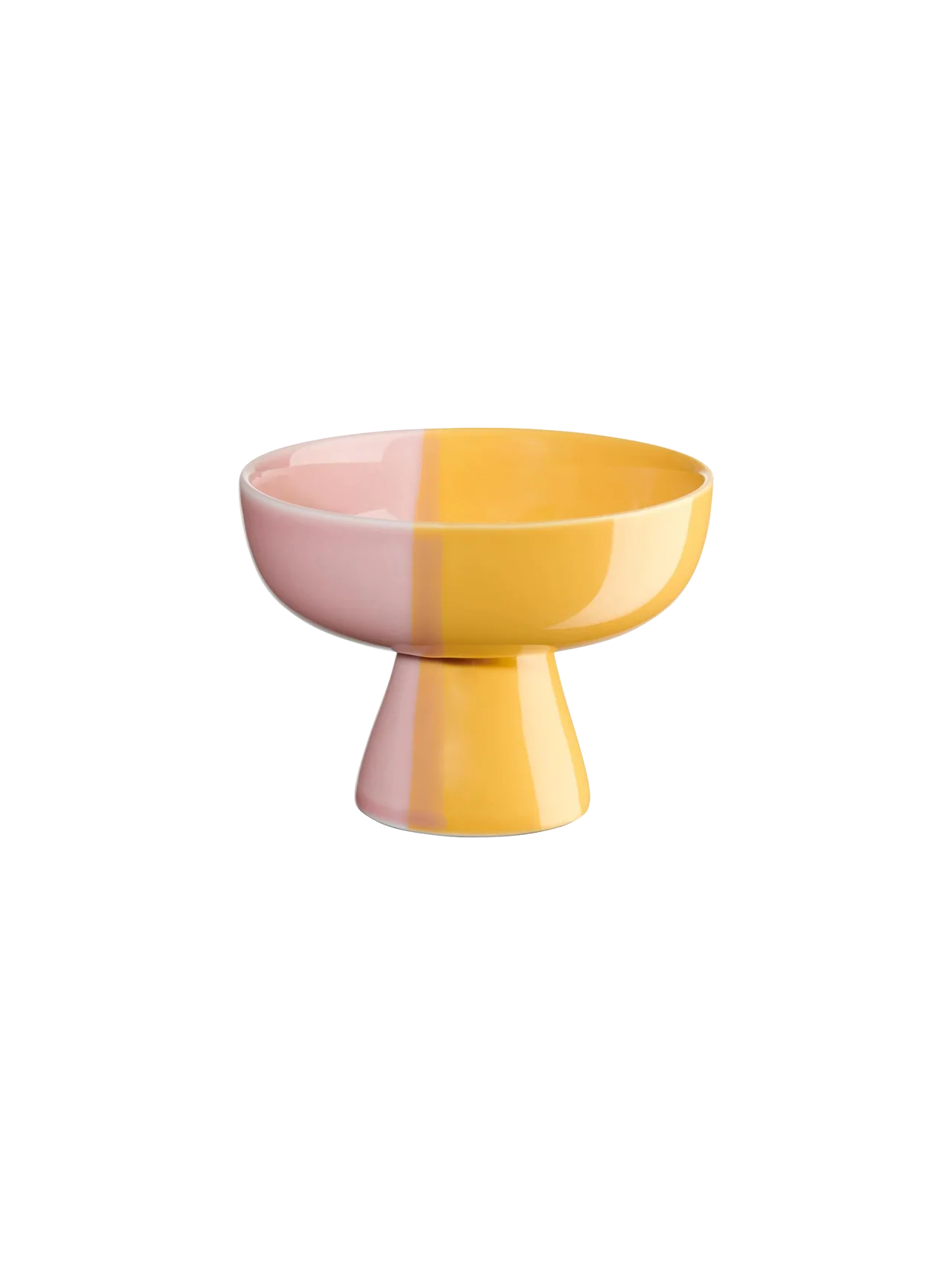 schale auf fuß, passion fruit smoothie