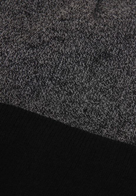 Older Boys Grey & Black Thinsulate Beanie Hat