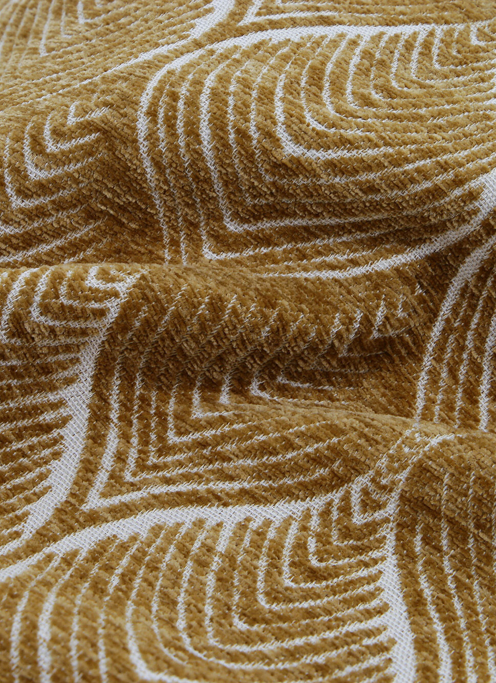 HOUSSE DE COUSSIN EN JACQUARD CHENILLE OCRE