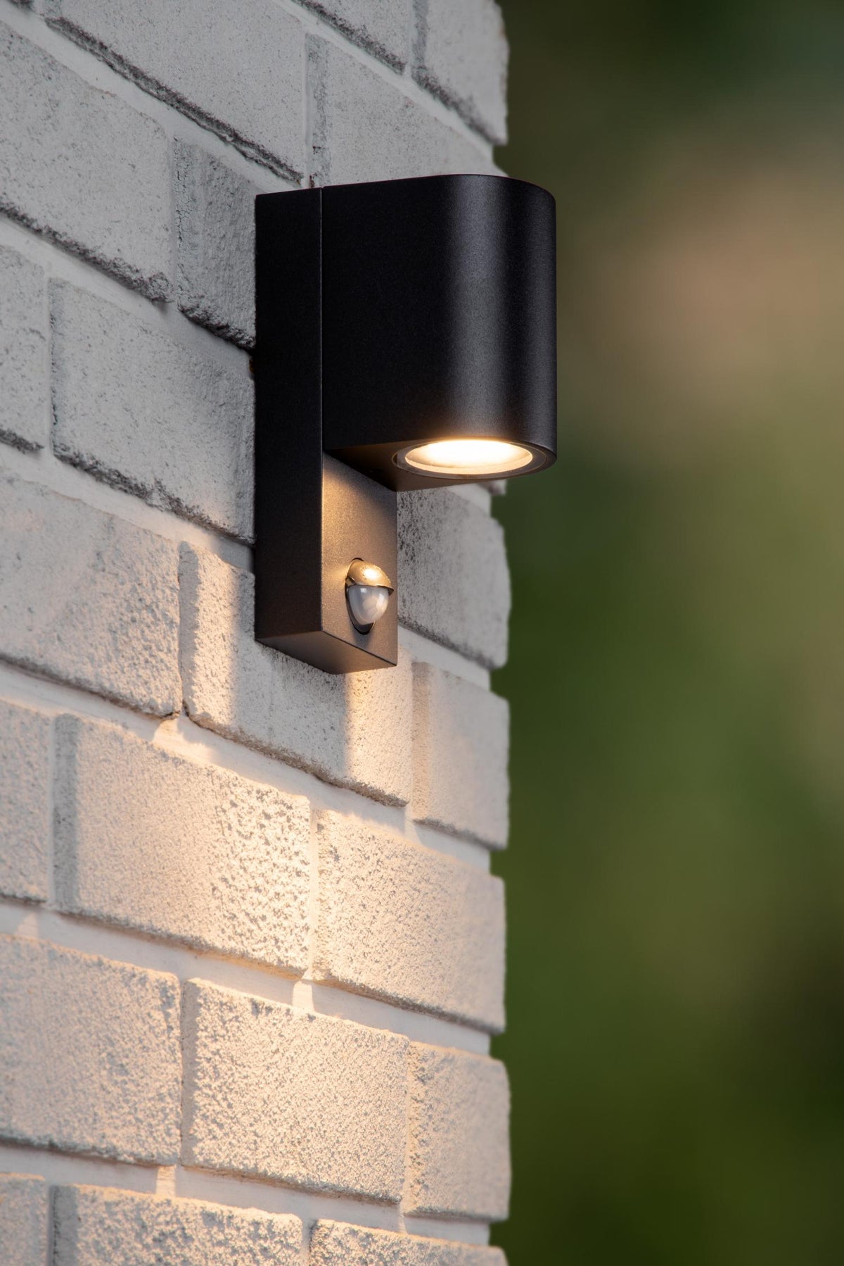 Lucide wandspot ZARO - 1xGU10 - Zwart