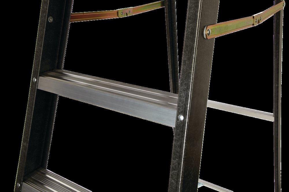 MAXIMUM Grade 1 Fiberglass Heavy-Duty Industrial Step Ladder, 250-lb, 8-ft