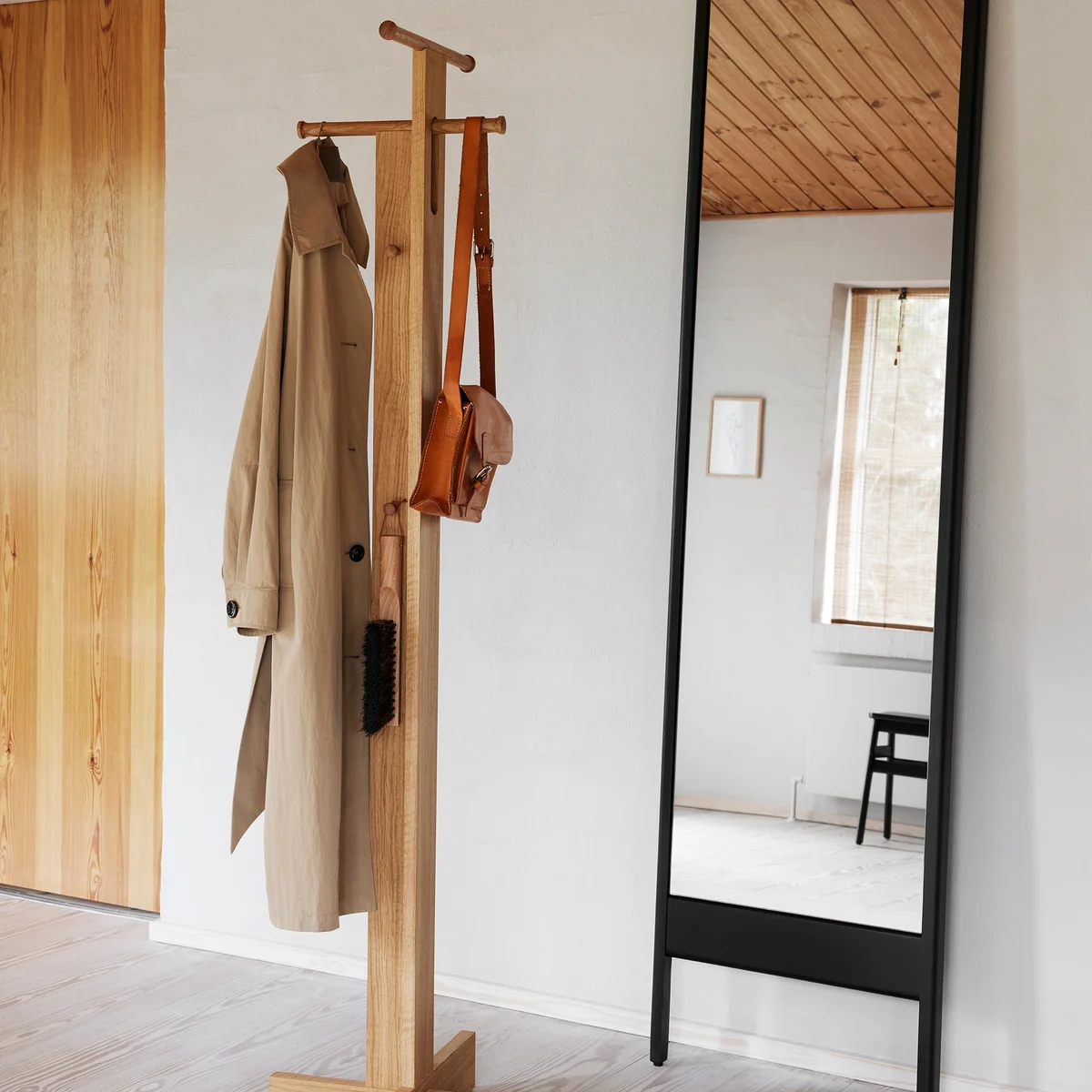 Form & Refine - Foyer Kleiderständer