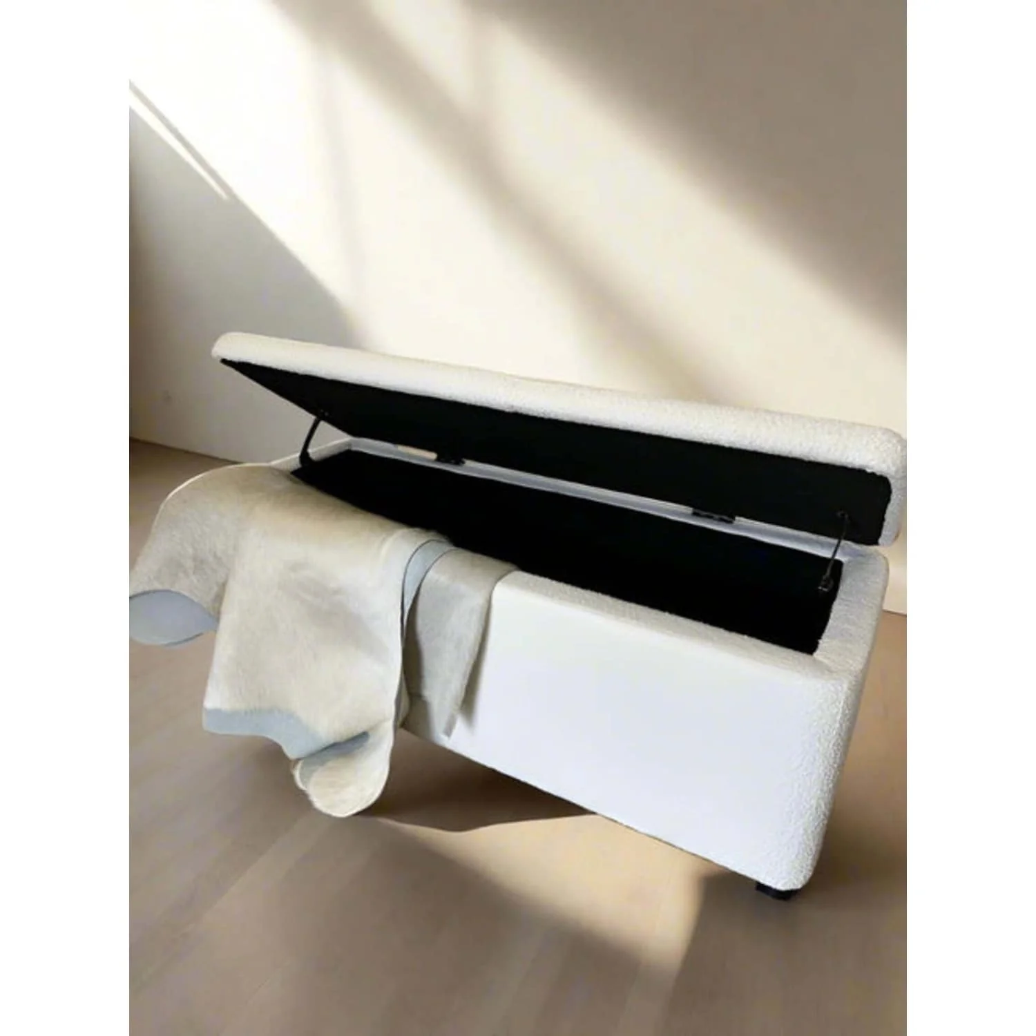 Pacha II Storage Bench