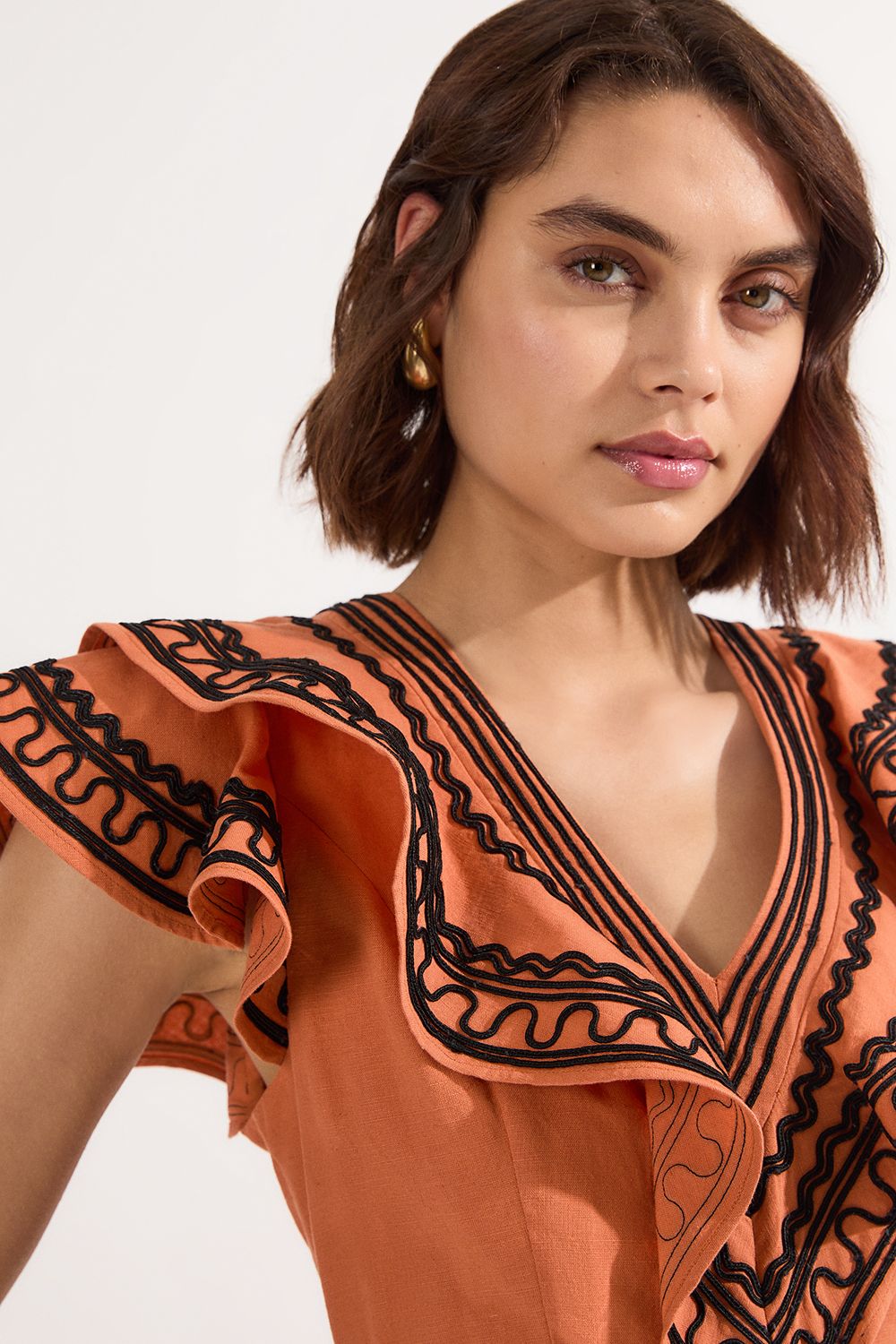 KarenMillen Embroidered Cotton Linen Woven Plunge Mini Dress