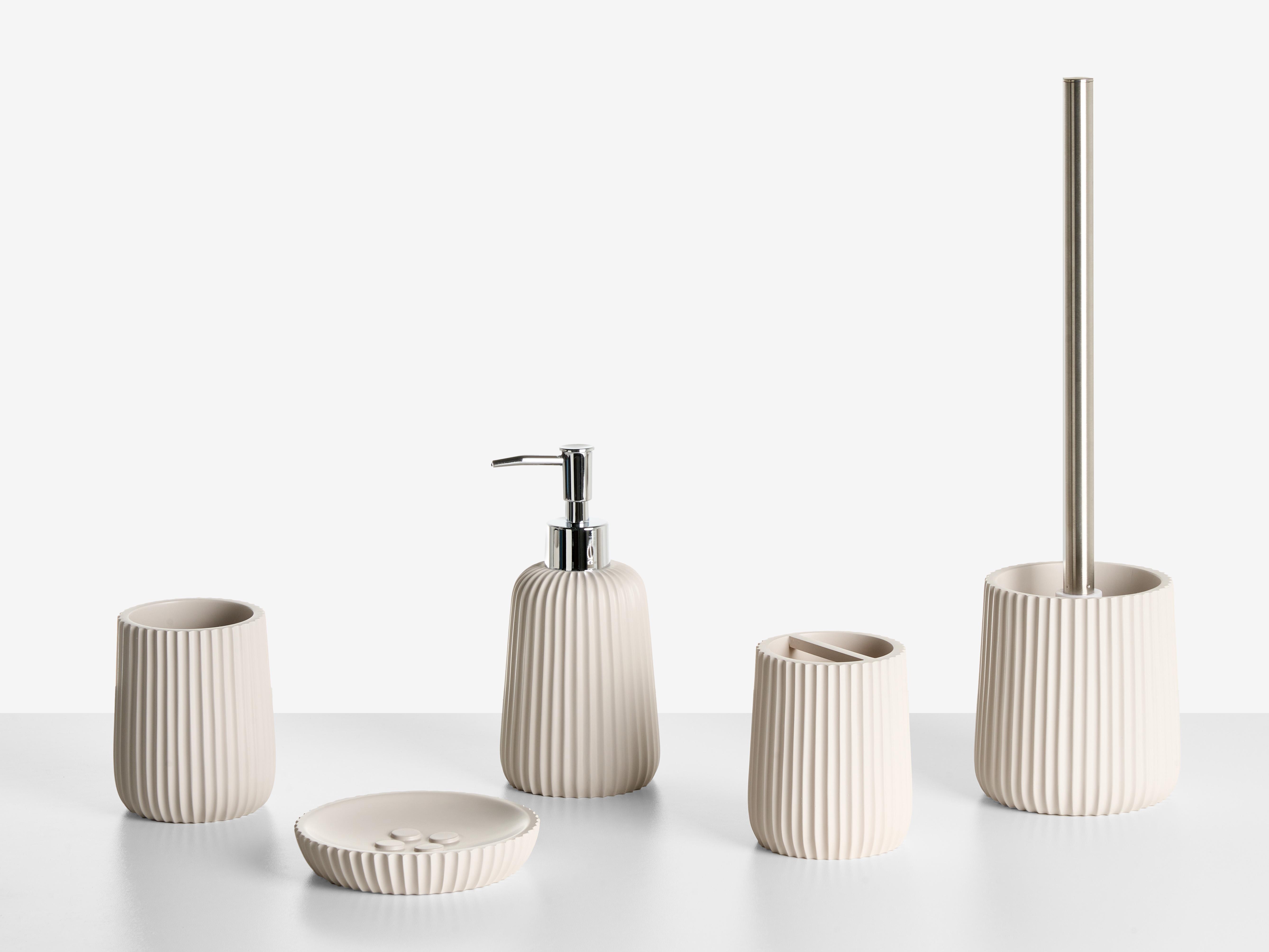 5-Piece Bathroom Accessories Set POZUZO Beige