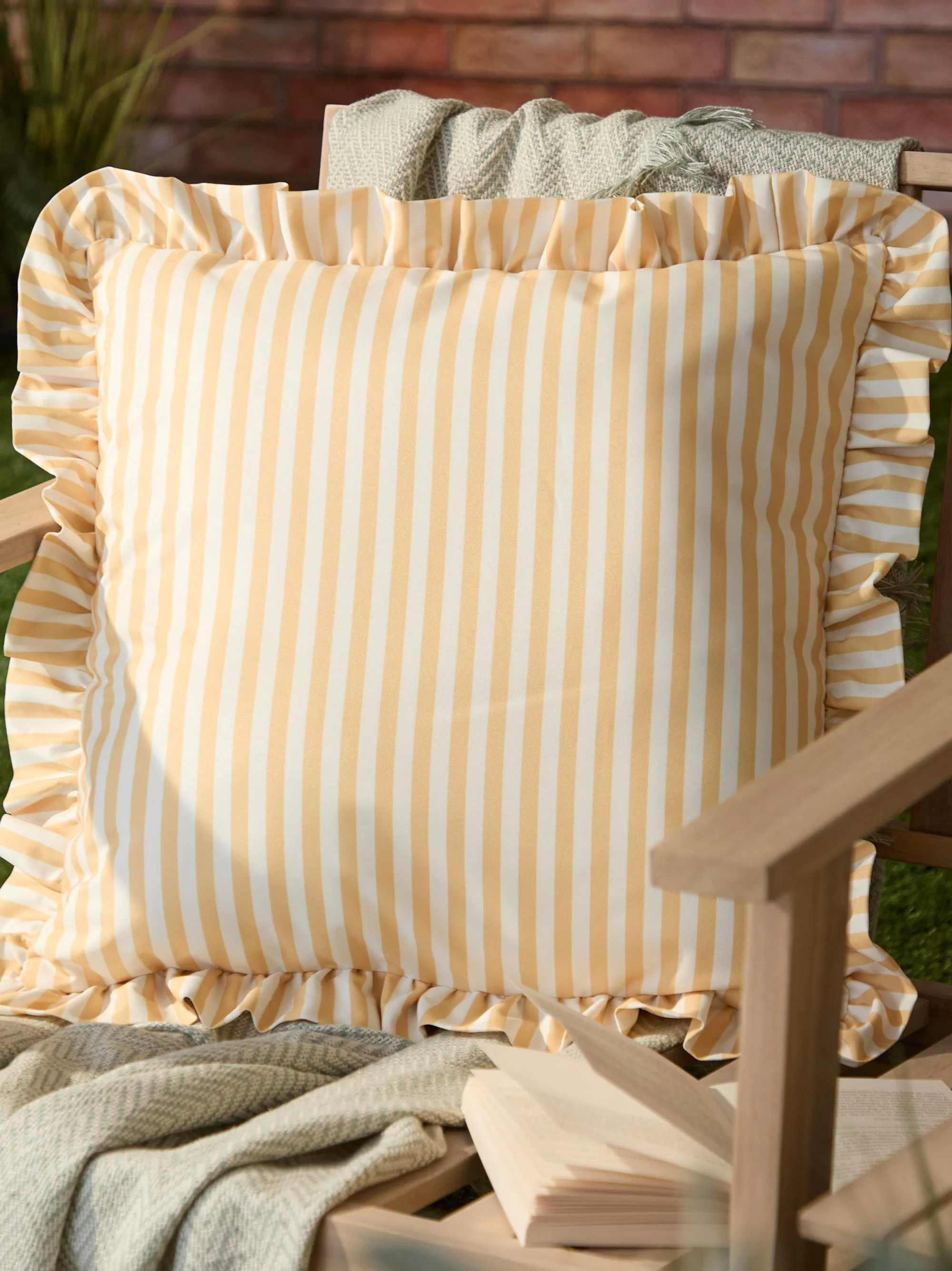 Kissen Millie Ruffle