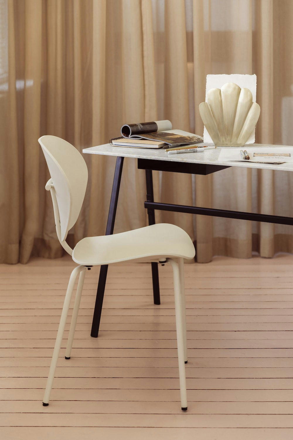 OCEAN - Chaise éco responsable en plastique recyclé beige