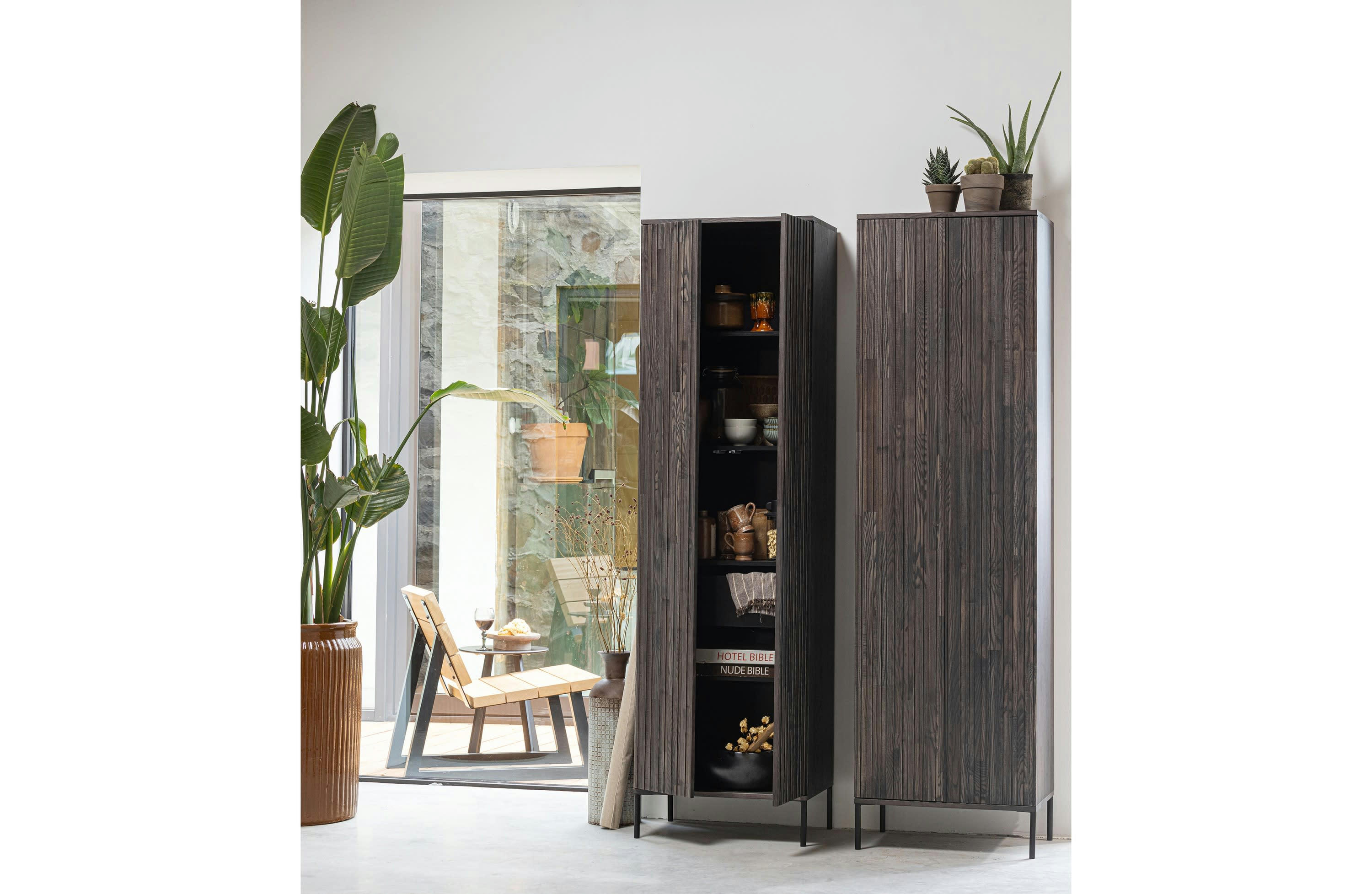 NEW - Armoire 2 portes avec tiroirs en bois de chêne marron